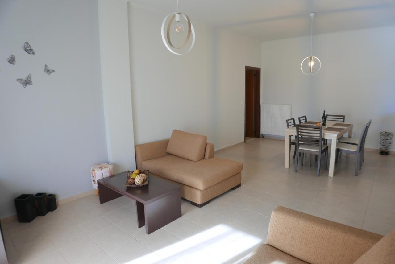 Renting House Galini *