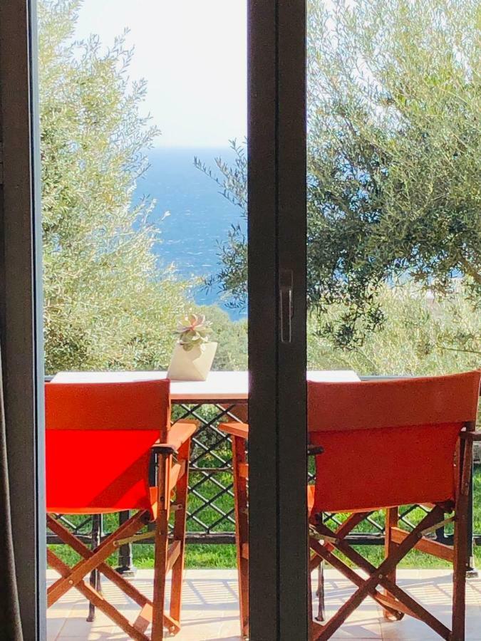 Renting House Galini *