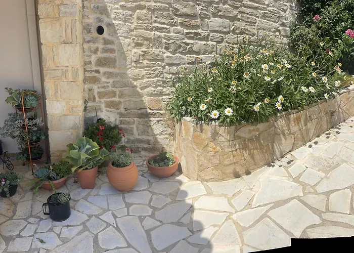 Renting House Galini