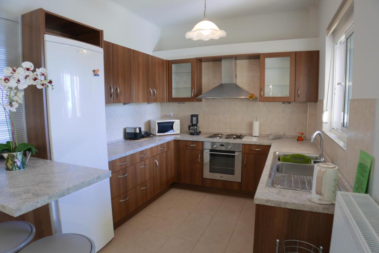 Renting House Galini Apartment *