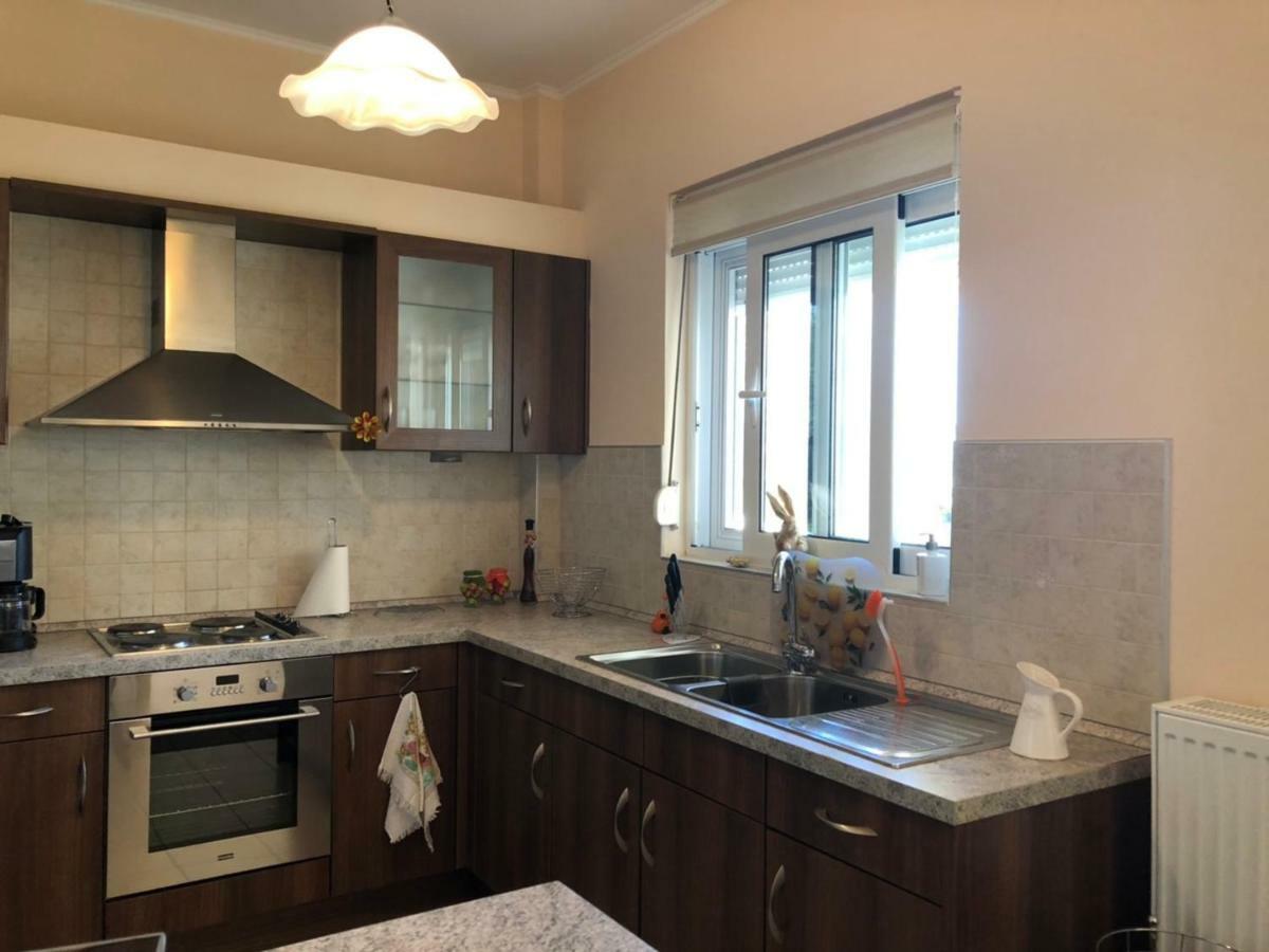 Renting House Galini *